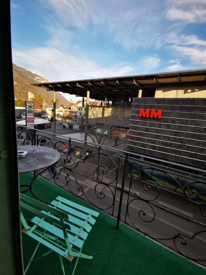 Downtown Hostel Інтерлакен Екстер'єр фото