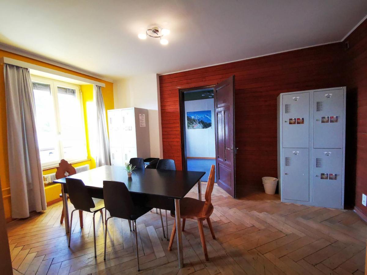 Downtown Hostel Інтерлакен Екстер'єр фото