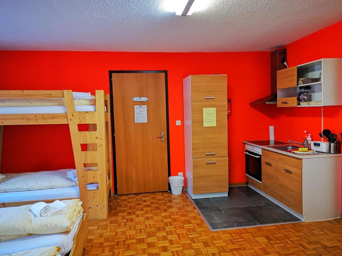 Downtown Hostel Інтерлакен Екстер'єр фото