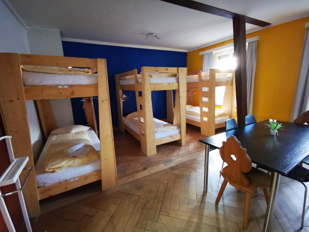 Downtown Hostel Інтерлакен Екстер'єр фото