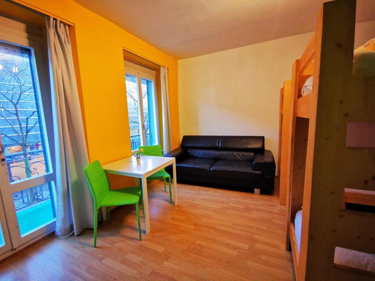 Downtown Hostel Інтерлакен Екстер'єр фото
