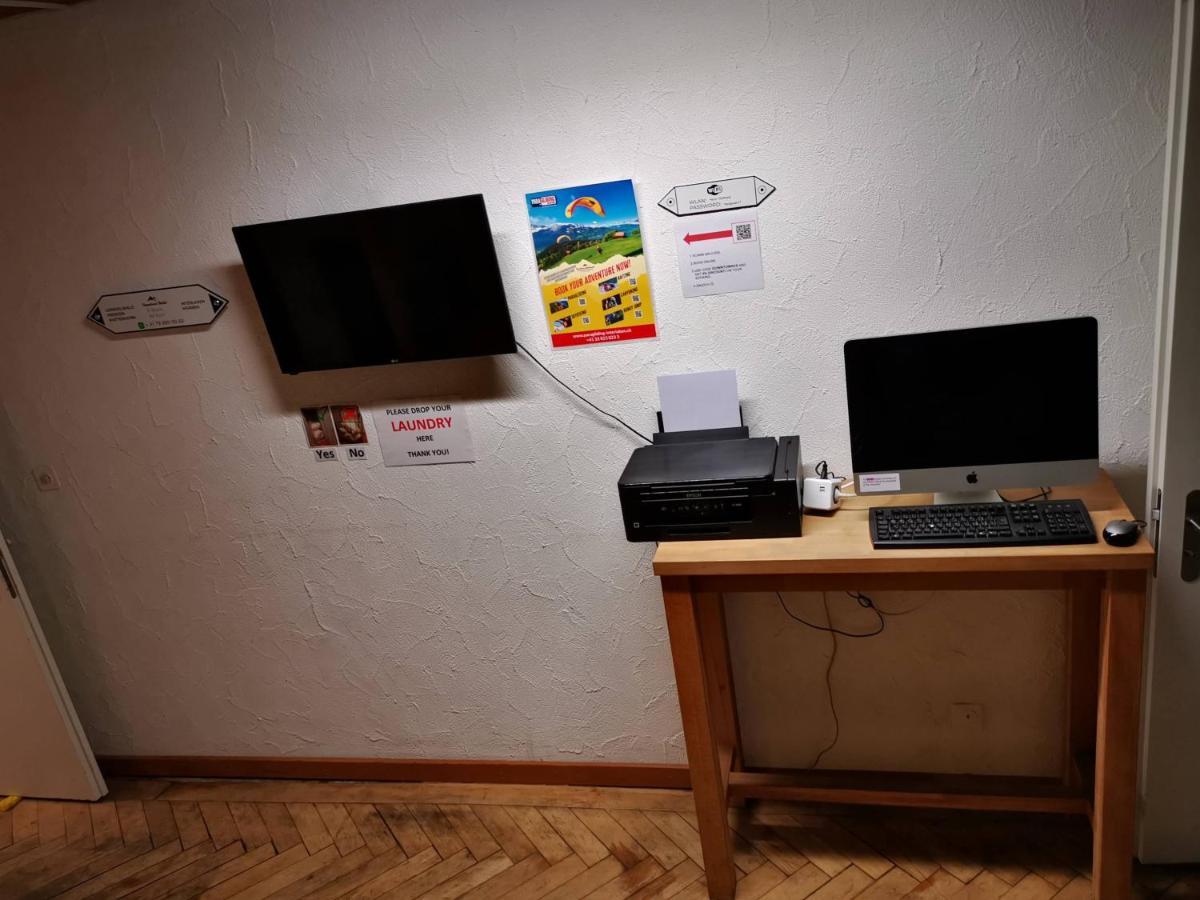 Downtown Hostel Інтерлакен Екстер'єр фото